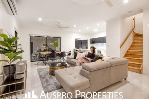584 Gowan Road, Stretton, QLD 4116 Australia