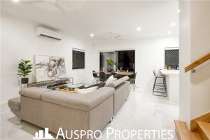 584 Gowan Road, Stretton, QLD 4116 Australia