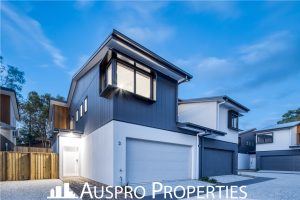 584 Gowan Road, Stretton, QLD 4116 Australia