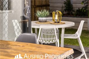 584 Gowan Road, Stretton, QLD 4116 Australia