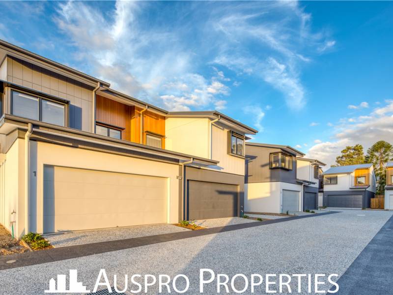 584 Gowan Road, Stretton, QLD 4116 Australia