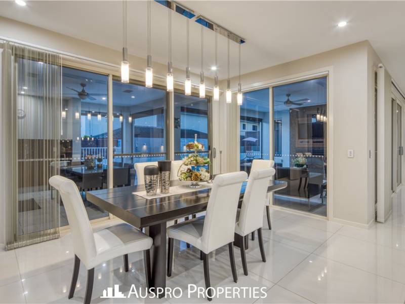 156 Hawthorn Circuit, Stretton , QLD 4116 Australia