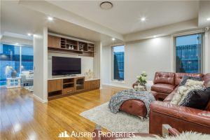 156 Hawthorn Circuit, Stretton , QLD 4116 Australia