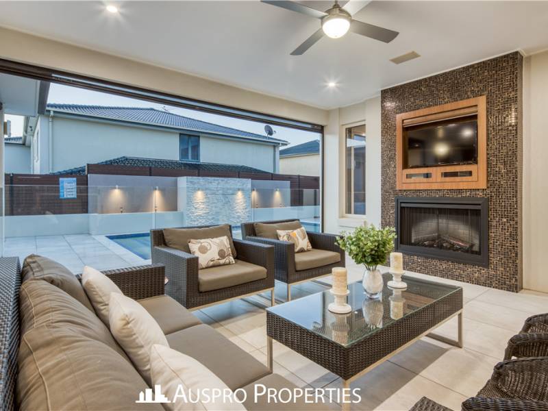 156 Hawthorn Circuit, Stretton , QLD 4116 Australia