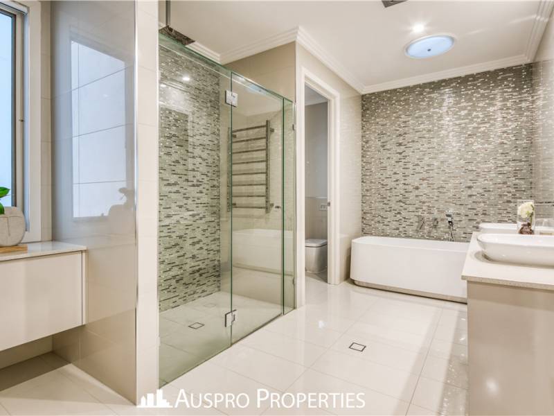 156 Hawthorn Circuit, Stretton , QLD 4116 Australia