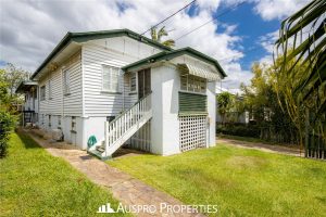43 Holland Rd, Holland Park, QLD 4121 Australia