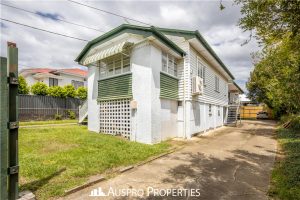 43 Holland Rd, Holland Park, QLD 4121 Australia