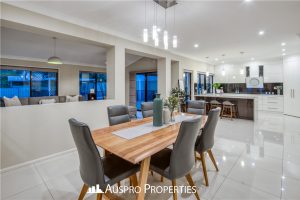 22 Raincliffe Place, Calamvale, QLD 4116 Australia