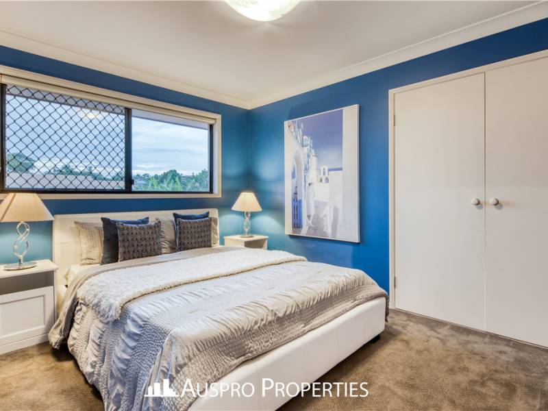 22 Raincliffe Place, Calamvale, QLD 4116 Australia