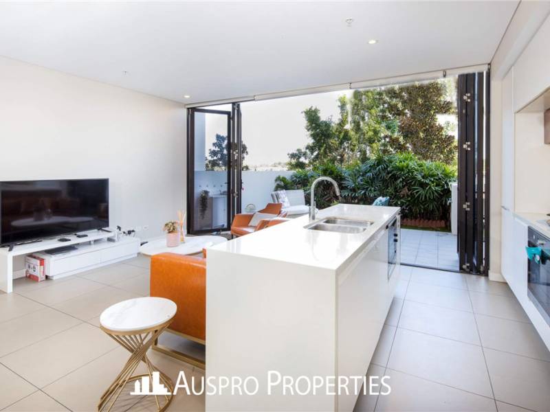 20005/37D Harbour Rd, Hamilton, QLD 4007 Australia