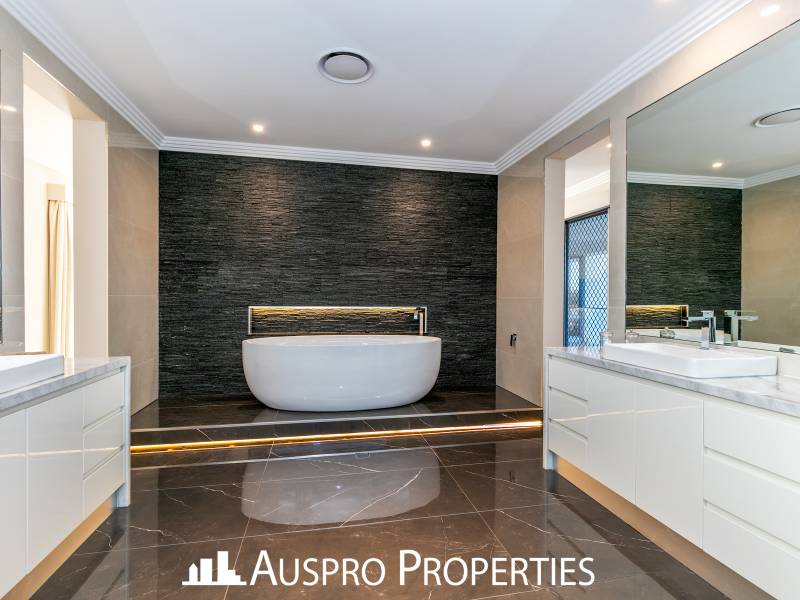 18 Ardara Court, Logan Village , QLD 4207 Australia