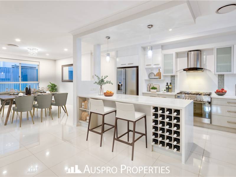27 Peachtree Pl, Stretton, QLD 4116 Australia