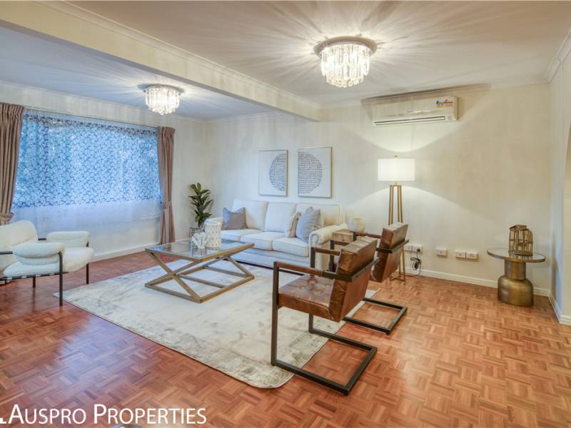 5 Lomandra Street, Robertson , QLD 4109 Australia