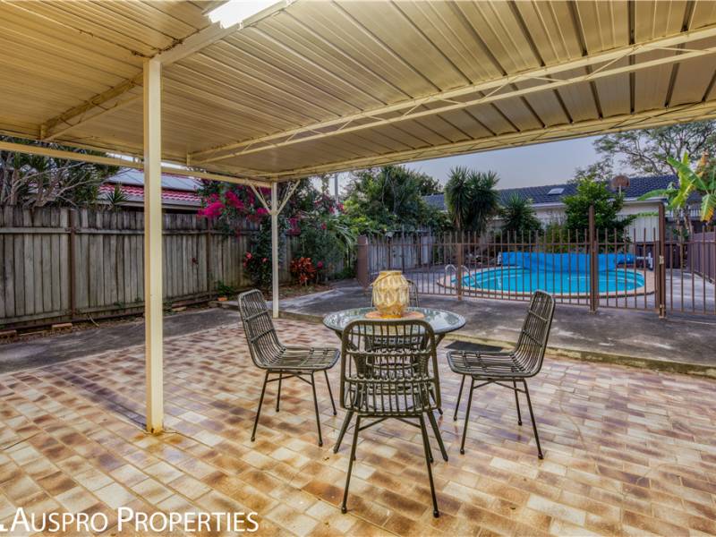 5 Lomandra Street, Robertson , QLD 4109 Australia