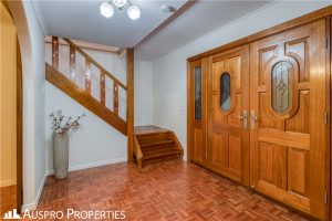 5 Lomandra Street, Robertson , QLD 4109 Australia
