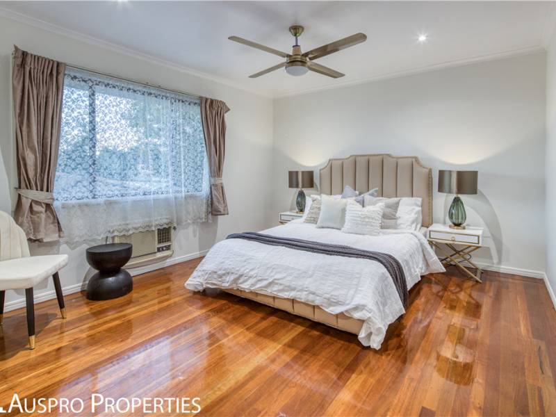 5 Lomandra Street, Robertson , QLD 4109 Australia