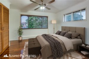 5 Lomandra Street, Robertson , QLD 4109 Australia