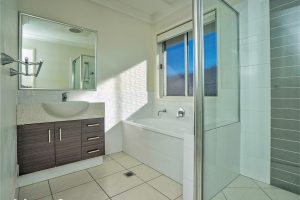 30 Nova Street , Waterford , QLD 4133 Australia