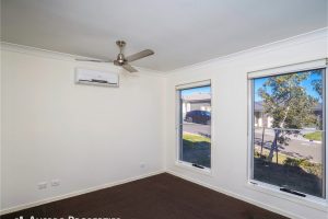 30 Nova Street , Waterford , QLD 4133 Australia