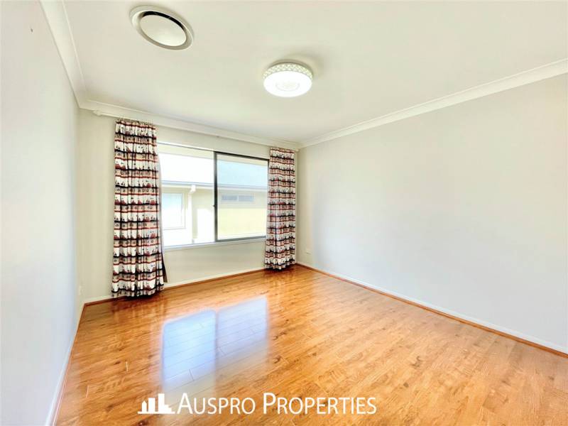 41 Kookaburra Circuit , Rochedale , QLD 4123 Australia