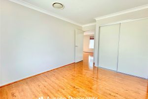 41 Kookaburra Circuit , Rochedale , QLD 4123 Australia