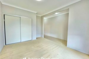 41 Kookaburra Circuit , Rochedale , QLD 4123 Australia