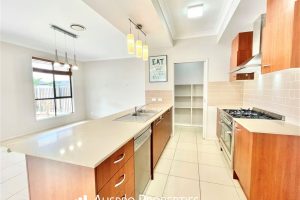 41 Kookaburra Circuit , Rochedale , QLD 4123 Australia