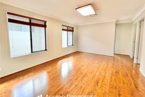 41 Kookaburra Circuit , Rochedale , QLD 4123 Australia