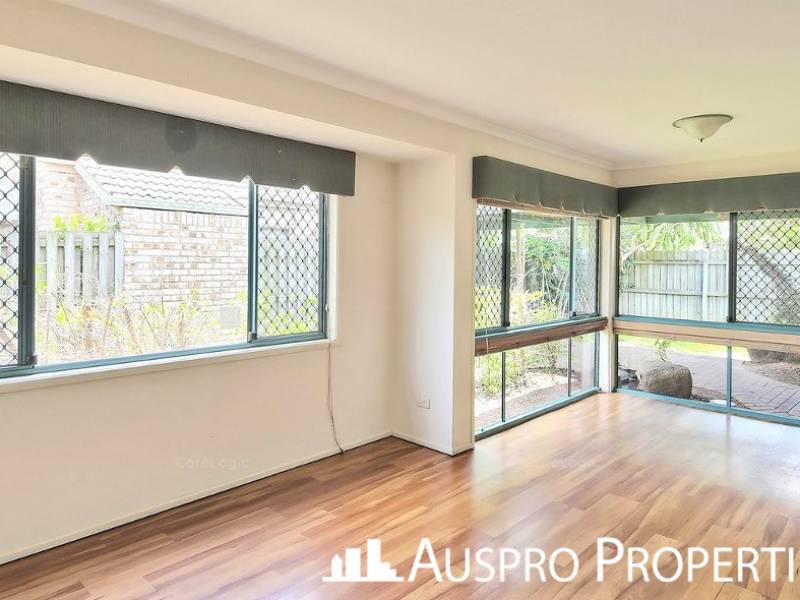 8 Benbek Cct, Sunnybank Hills, QLD 4109 Australia