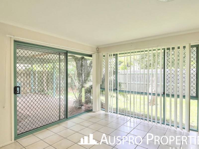 8 Benbek Cct, Sunnybank Hills, QLD 4109 Australia