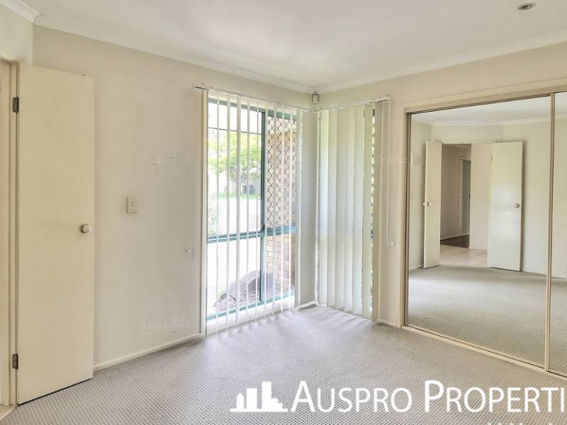 8 Benbek Cct, Sunnybank Hills, QLD 4109 Australia