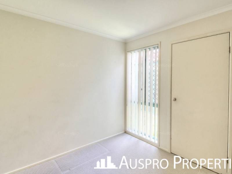 8 Benbek Cct, Sunnybank Hills, QLD 4109 Australia