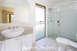 50 McKerrow Cresent, Goodna, QLD 4300 Australia