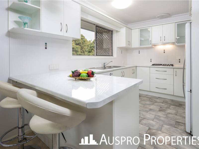 30 Darlington St, Macgregor, QLD 4109 Australia