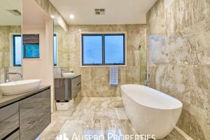 80 Elderbury Pl, Stretton, QLD 4116 Australia