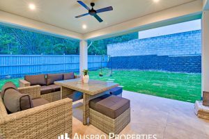 80 Elderbury Pl, Stretton, QLD 4116 Australia