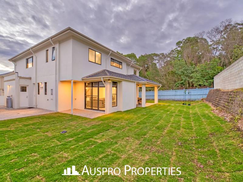 80 Elderbury Pl, Stretton, QLD 4116 Australia