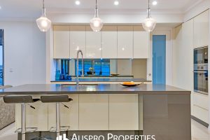 80 Elderbury Pl, Stretton, QLD 4116 Australia