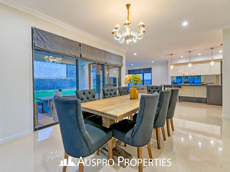 80 Elderbury Pl, Stretton, QLD 4116 Australia
