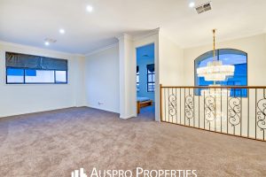 80 Elderbury Pl, Stretton, QLD 4116 Australia