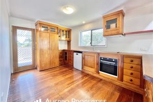 37 Everett St, Upper Mount Gravatt, QLD 4122 Australia