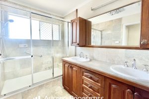 37 Everett St, Upper Mount Gravatt, QLD 4122 Australia