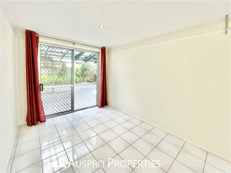 37 Everett St, Upper Mount Gravatt, QLD 4122 Australia