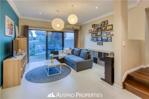 4 Thulimbah Street, COOPERS PLAINS, QLD 4108 Australia