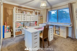 4 Thulimbah Street, COOPERS PLAINS, QLD 4108 Australia
