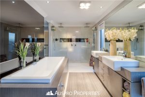 4 Thulimbah Street, COOPERS PLAINS, QLD 4108 Australia