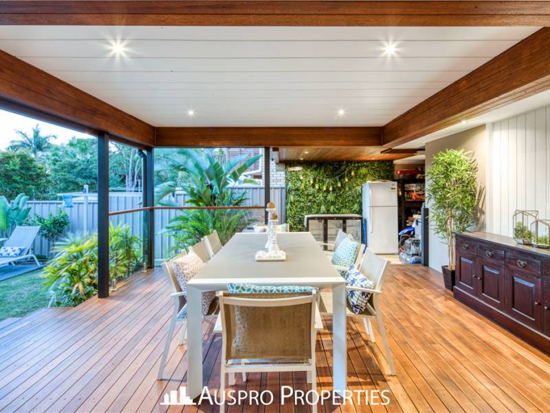 4 Thulimbah Street, COOPERS PLAINS, QLD 4108 Australia