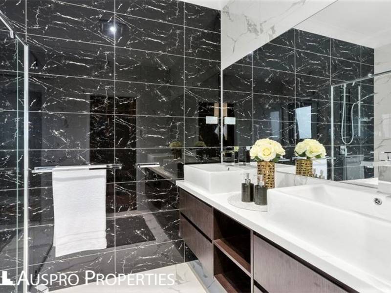 11/40 Frizzell Street, Stretton, QLD 4116 Australia