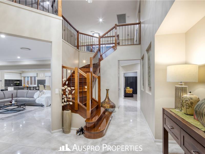 107  Hawthorn Cct, Stretton, QLD 4116 Australia