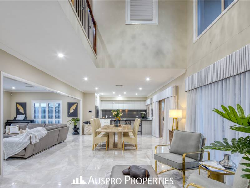 107  Hawthorn Cct, Stretton, QLD 4116 Australia